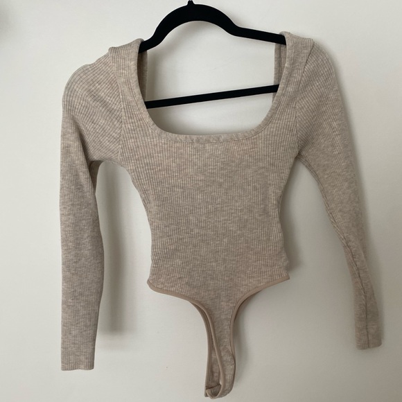 NWT Fashion Nova Knit Bodysuit - Picture 7 of 8